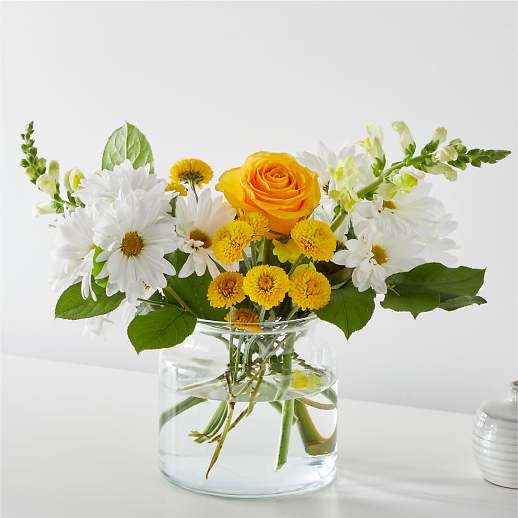 Sun Salutation Bouquet – Millennial Florist, Hartsdale NY