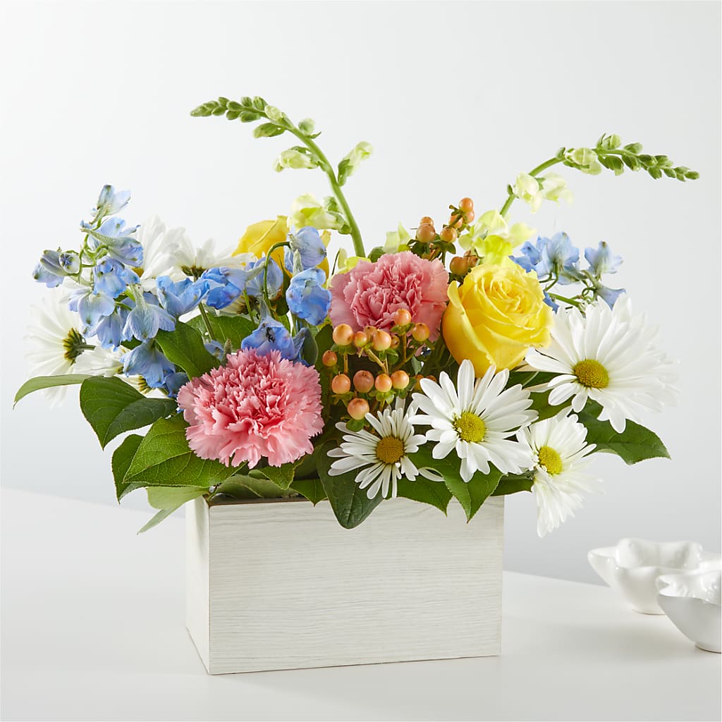Sun Salutation Box Bouquet – Millennial Florist, Hartsdale NY
