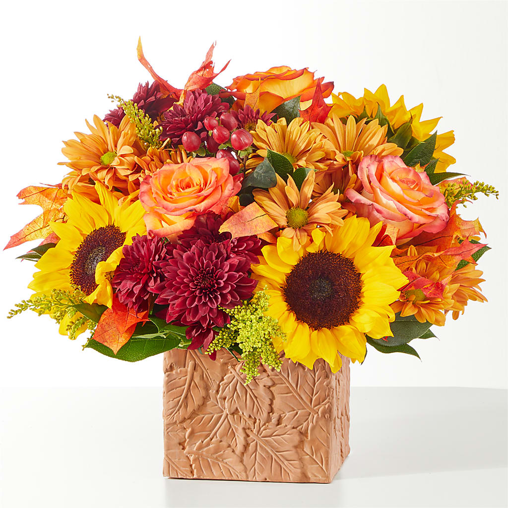 The Outdoors Bouquet – Millennial Florist, Hartsdale NY