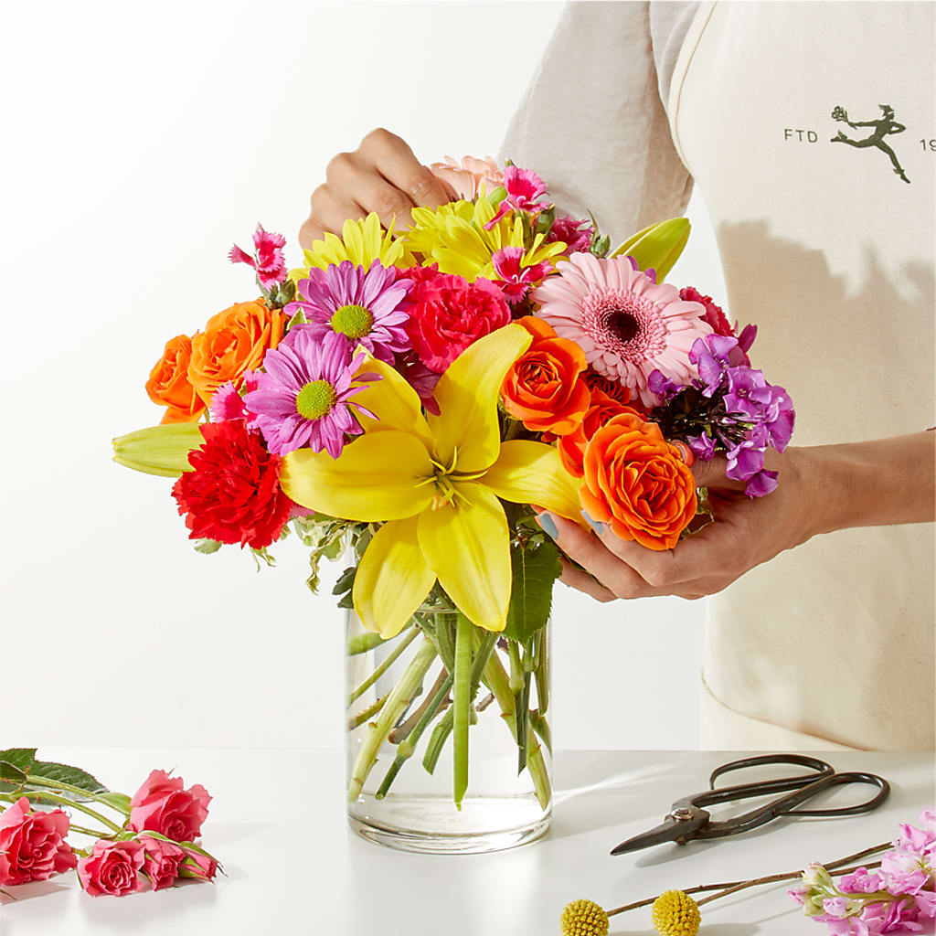 Cue the Confetti - A Florist Original – Millennial Florist, Hartsdale NY