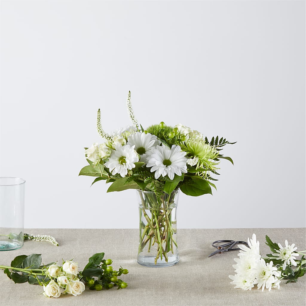 Irish Garden - A Florist Original – Millennial Florist, Hartsdale NY