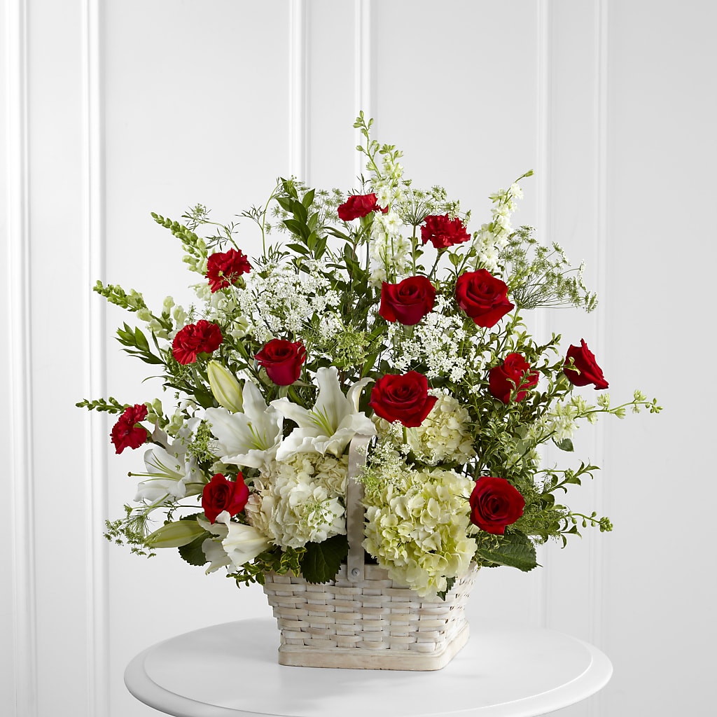 In Loving Memory Arrangement – Millennial Florist, Hartsdale NY