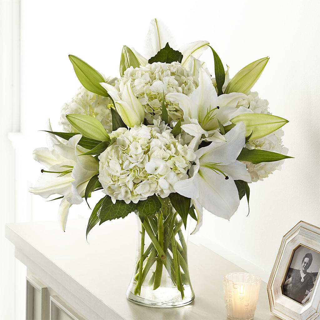 Compassionate Lily Bouquet – Millennial Florist, Hartsdale NY