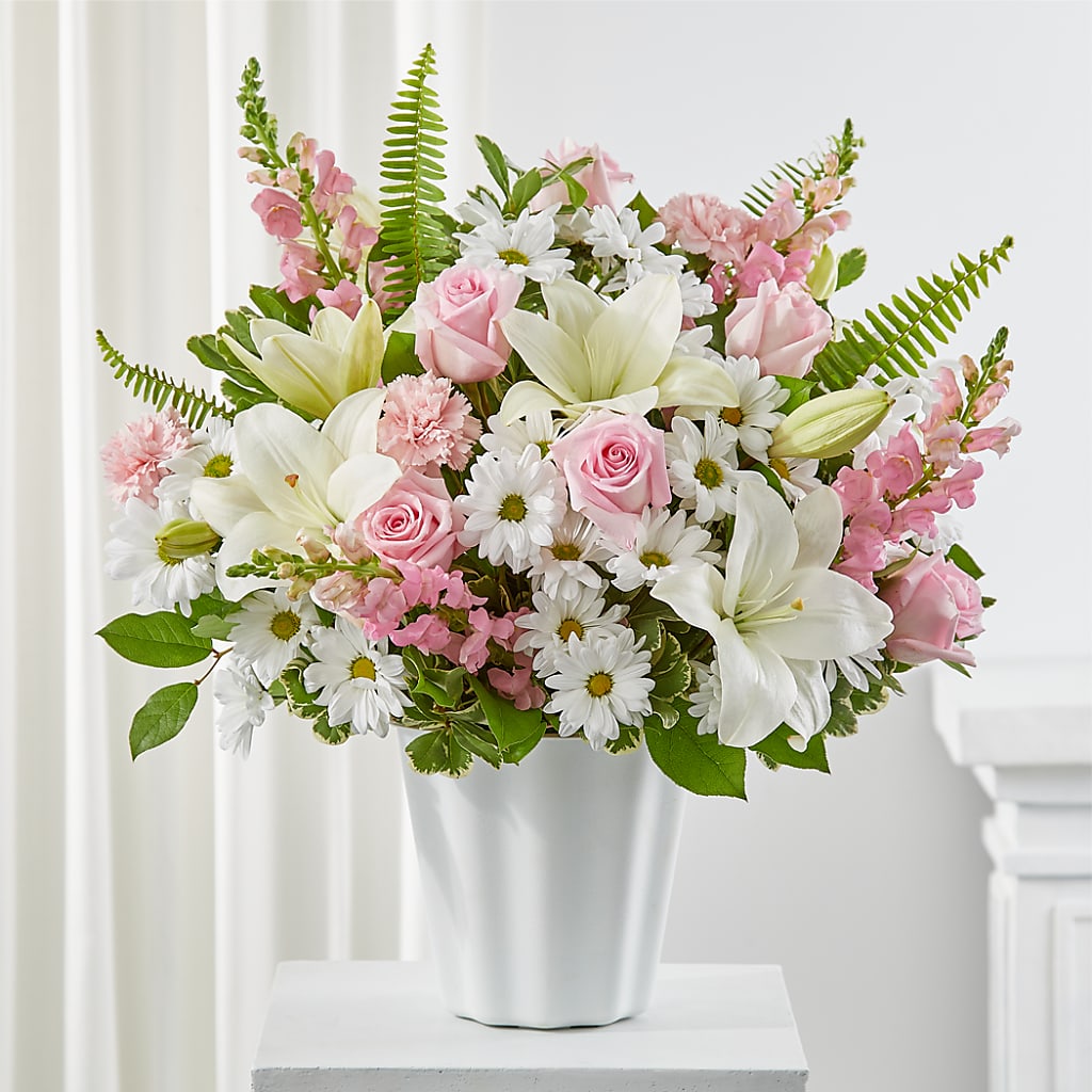 Soft Touch Tabletop Basket – Millennial Florist, Hartsdale NY
