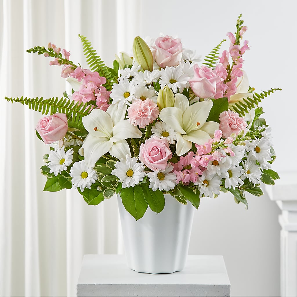 Soft Touch Tabletop Basket – Millennial Florist, Hartsdale NY