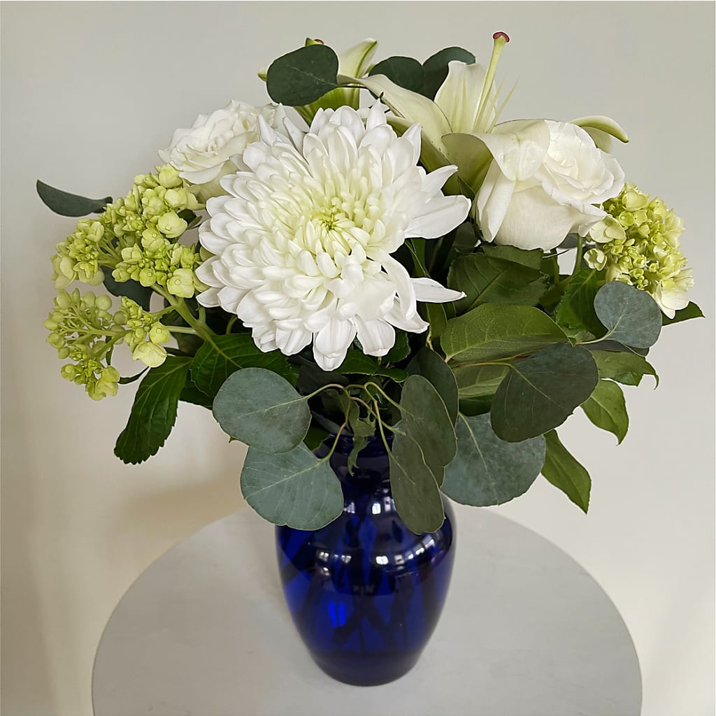 Snowy Dreams Bouquet – Millennial Florist, Hartsdale NY