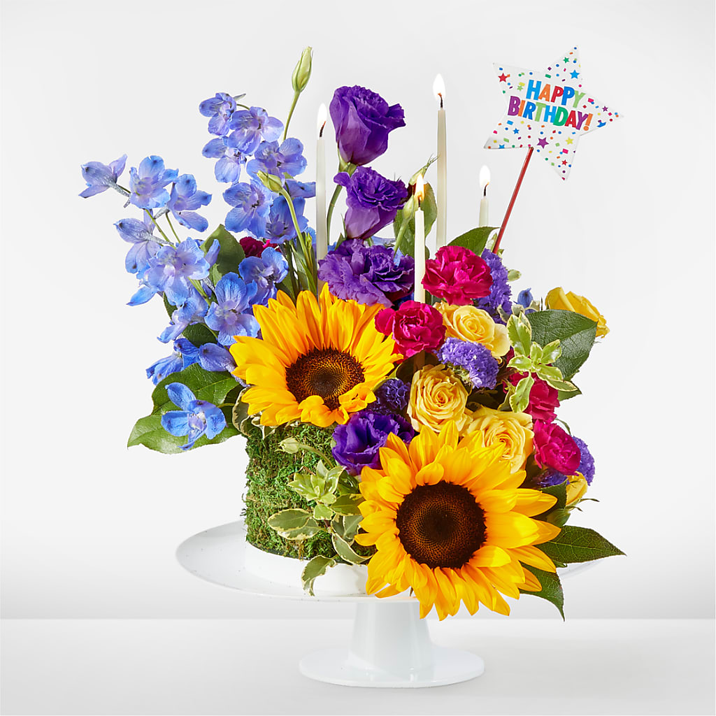 Star of the Day Floral Cake – Millennial Florist, Hartsdale NY