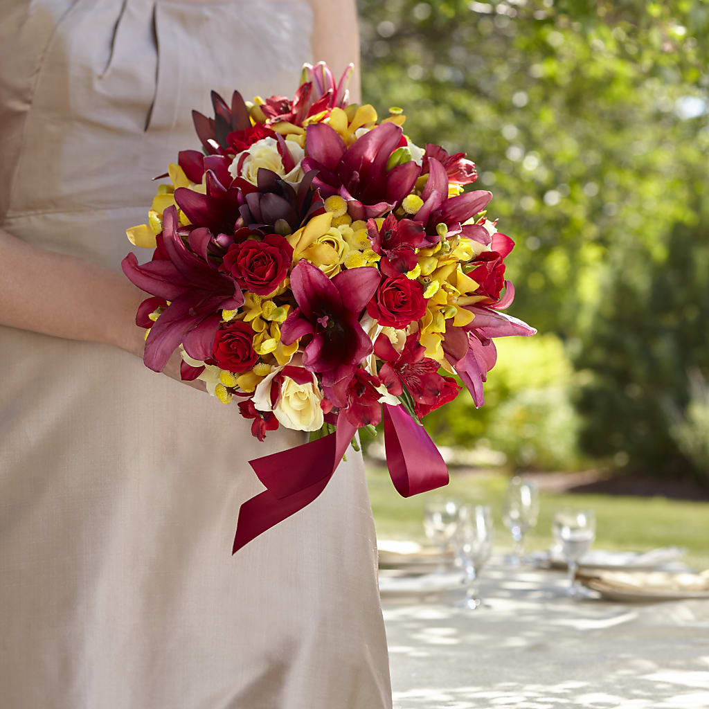 Sunningdale Bouquet – Millennial Florist, Hartsdale NY