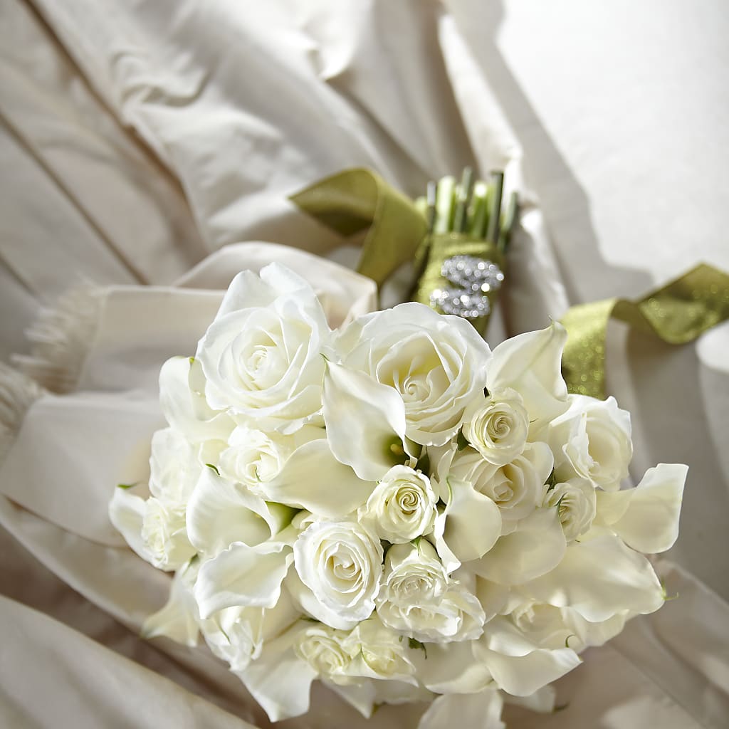 Serene Highness Bouquet – Millennial Florist, Hartsdale NY