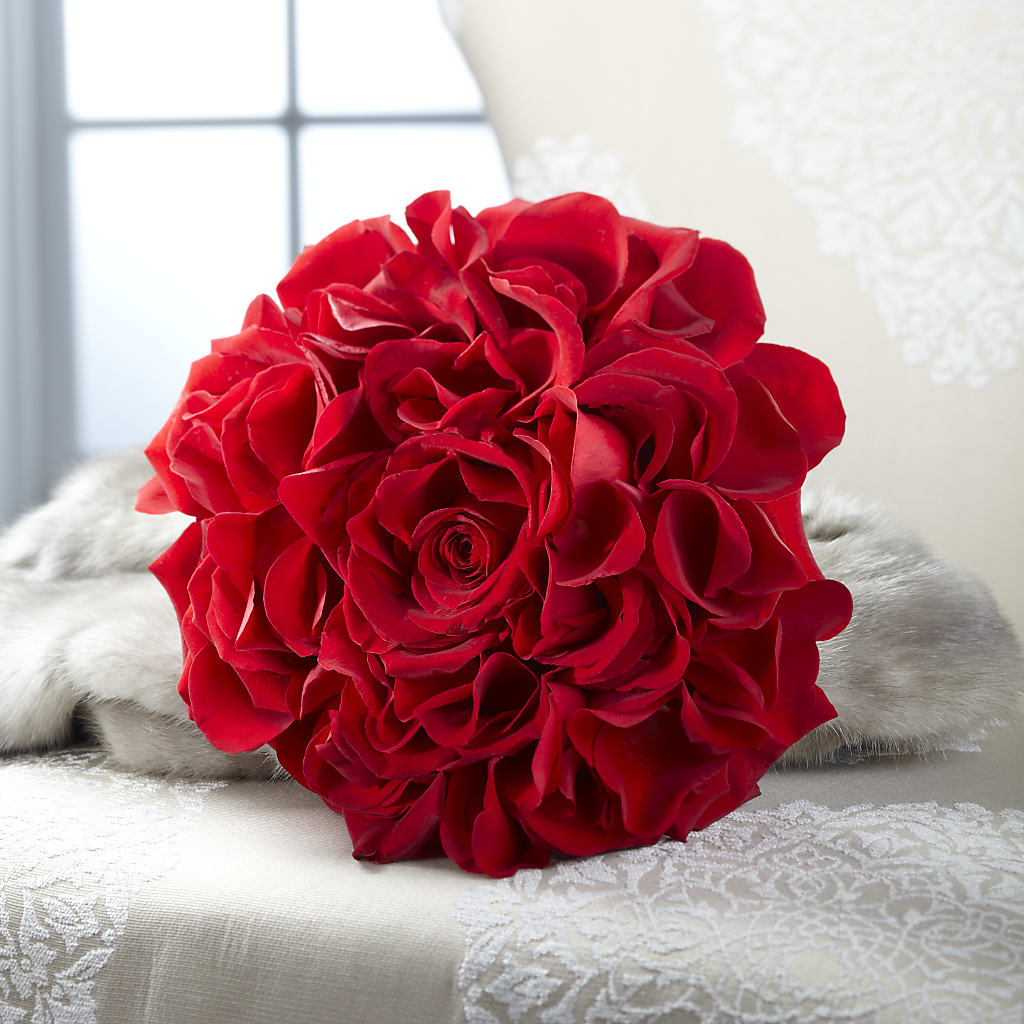 Composite Rose Bouquet – Millennial Florist, Hartsdale NY