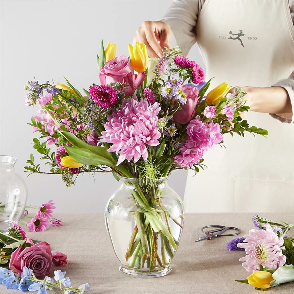 Pastel Tradition - A Florist Original –  Millennial Florist, Hartsdale NY