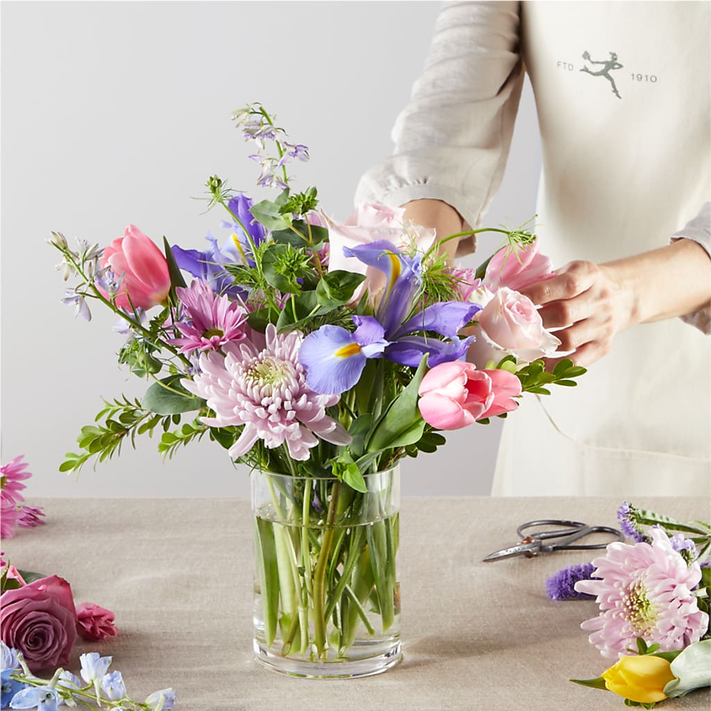 Pastel Tradition - A Florist Original –  Millennial Florist, Hartsdale NY