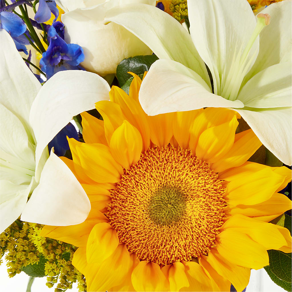Stargazing Bouquet –  Millennial Florist, Hartsdale NY