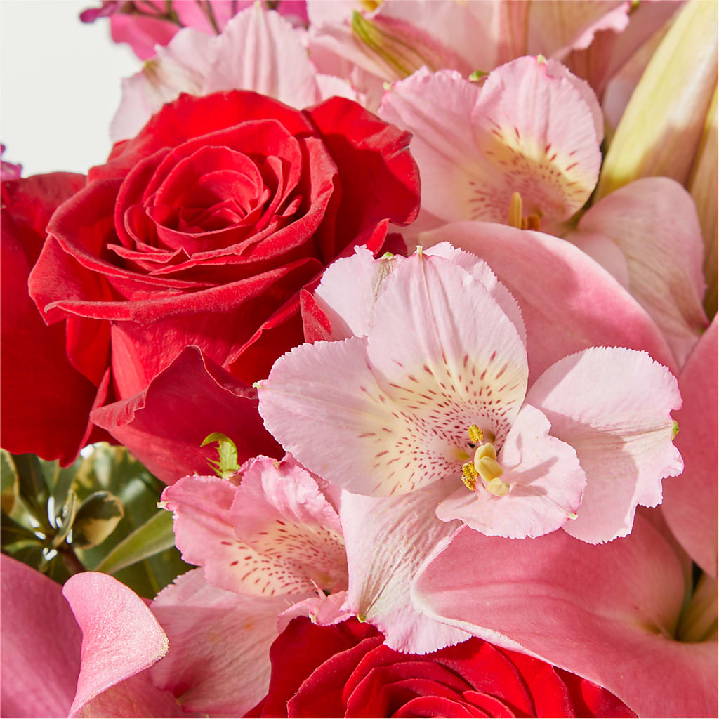 Lucky in Love Bouquet –  Millennial Florist, Hartsdale NY
