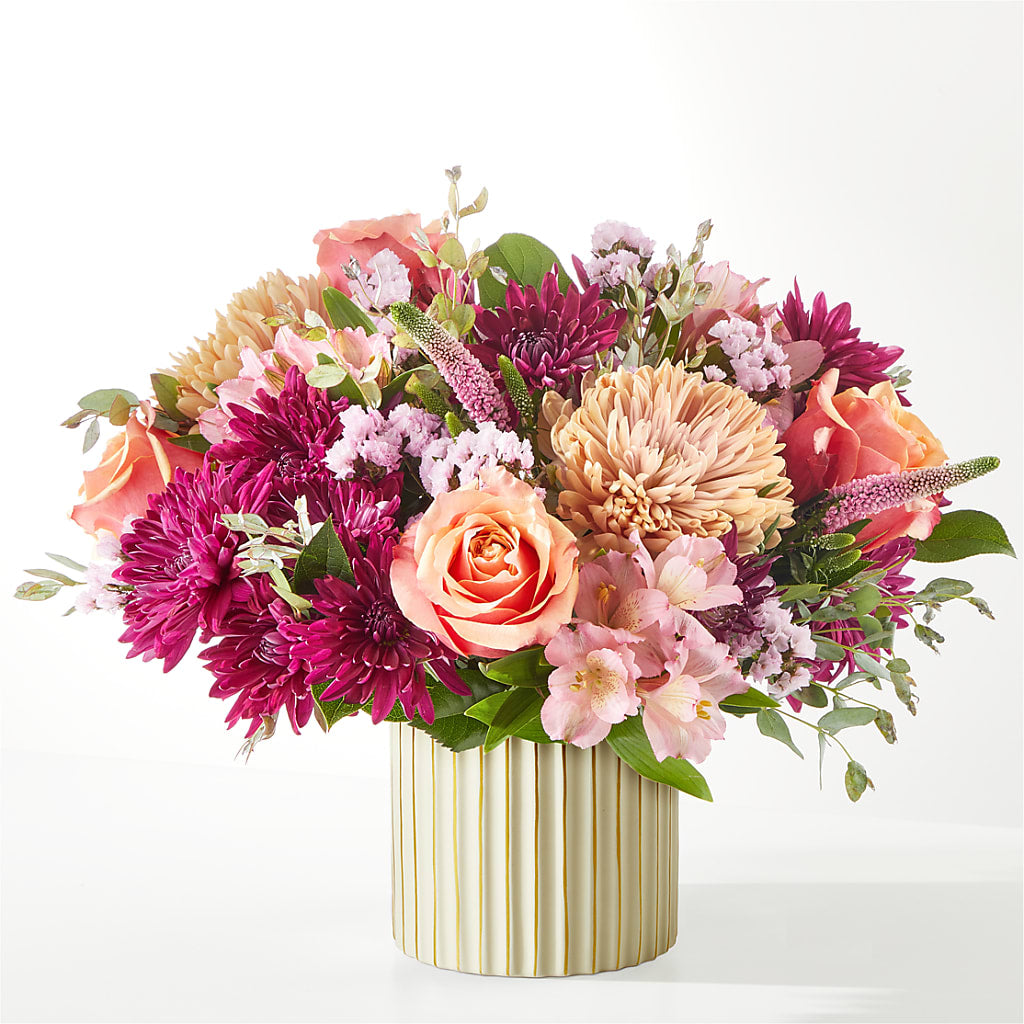 Berry Cobbler Bouquet with Ivory Vase –  Millennial Florist, Hartsdale NY