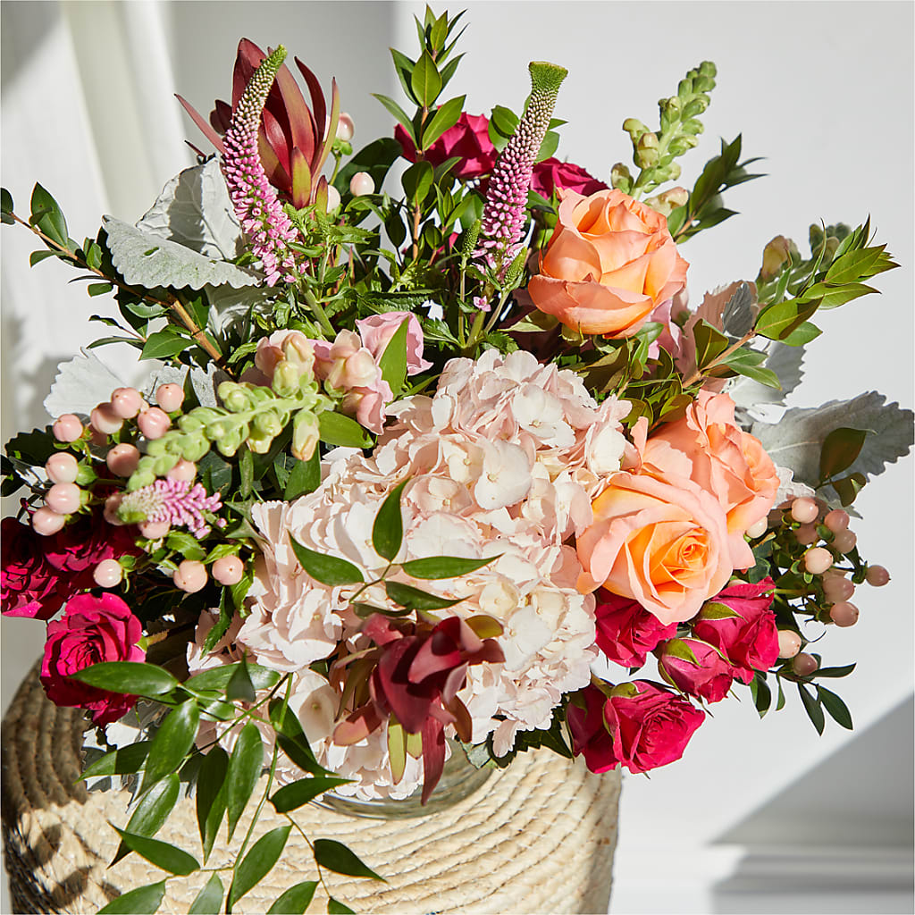 Glitz & Glam Bouquet –  Millennial Florist, Hartsdale NY