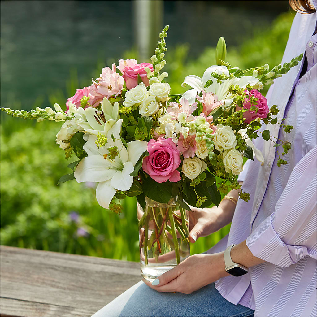 Fondly Bouquet –  Millennial Florist, Hartsdale NY