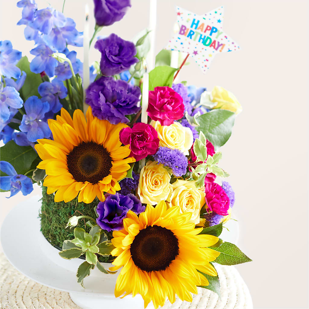 Star of the Day Floral Cake –  Millennial Florist, Hartsdale NY