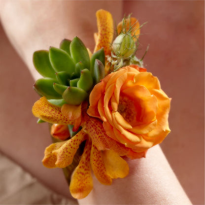 Irresistible Love Wrist Corsage –  Millennial Florist, Hartsdale NY